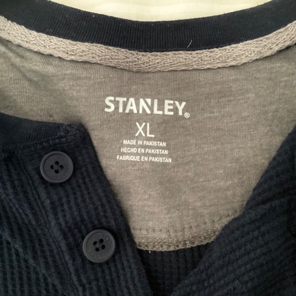 Men’s navy blue Henley by Stanley, extra large new without tags extra button - Picture 4 of 10